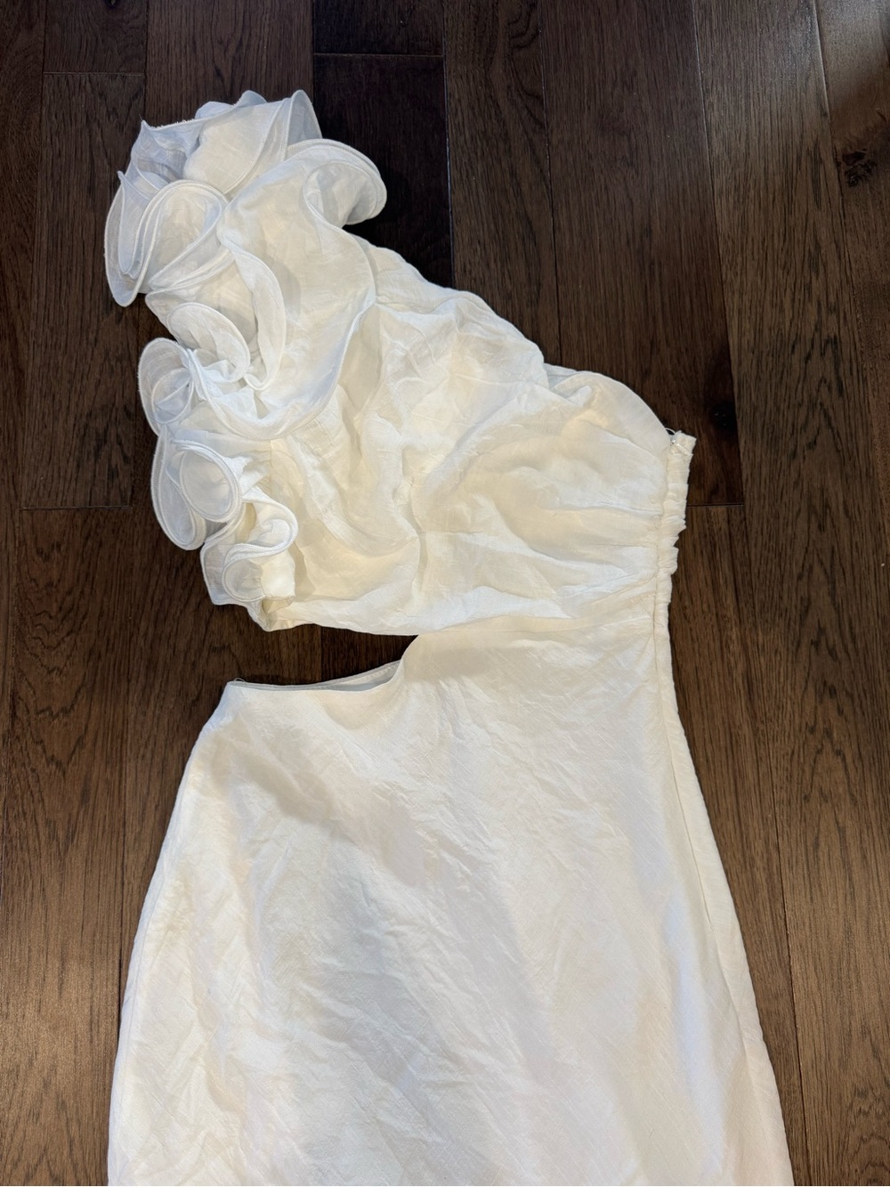 Saints & Secret One-Shoulder White Cutout Maxi Dress Gown - Picture 3 of 8